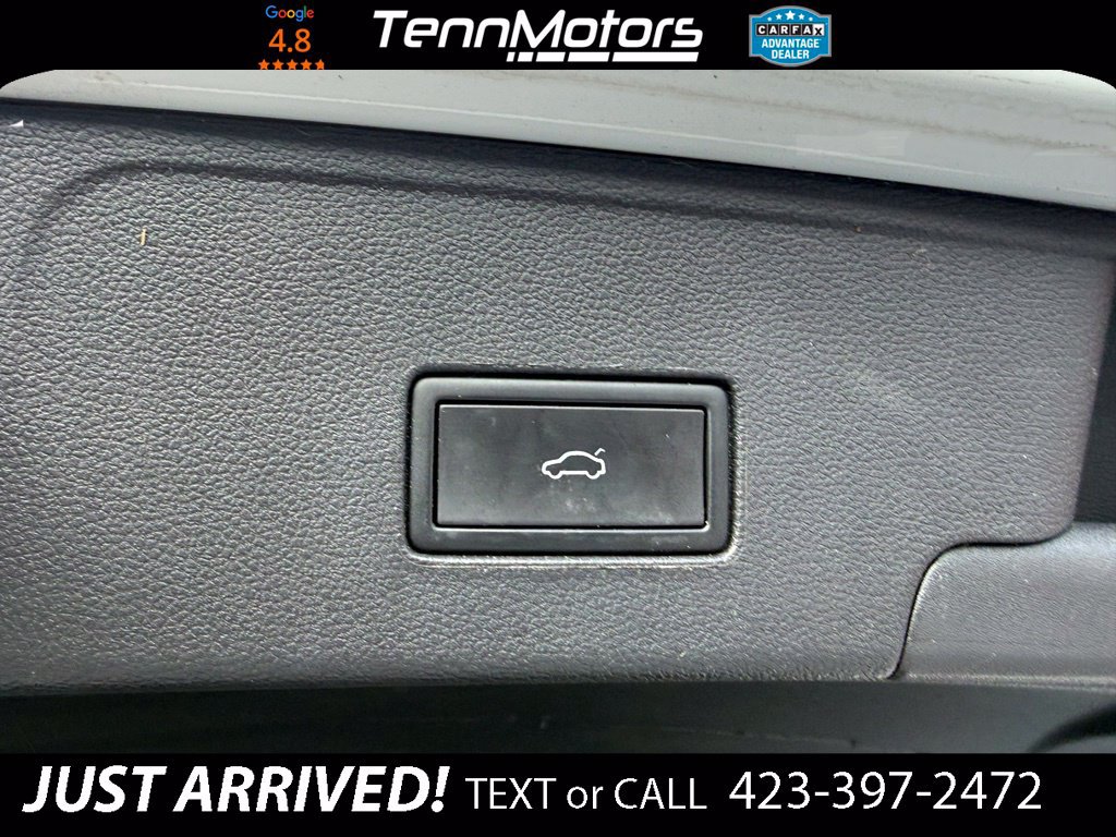 Used 2022 Volkswagen Atlas Cross Sport SEL AWD/4WD image 16