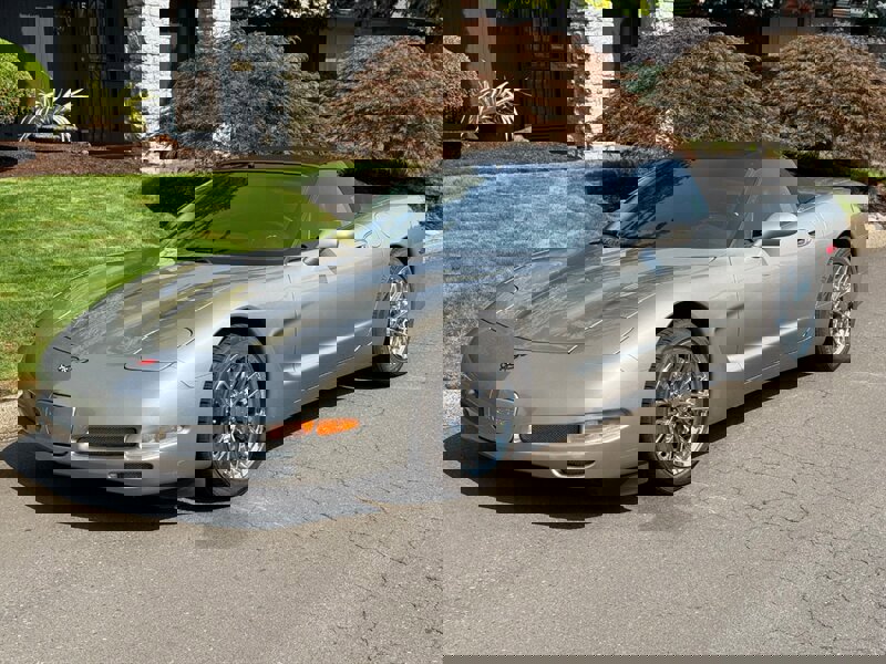 Used 1998 Chevrolet Corvette Convertible w/ Memory Pkg