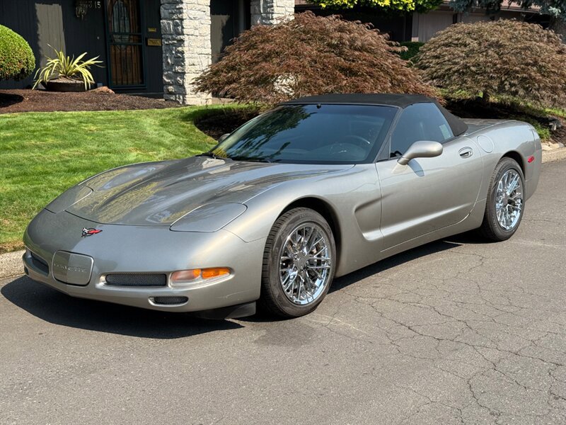 Used 1998 Chevrolet Corvette Convertible w/ Memory Pkg RWD image 1