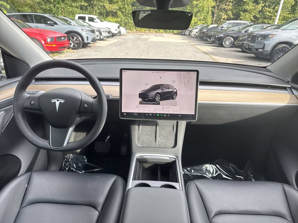 Used 2023 Tesla Model Y Long Range AWD/4WD image 22
