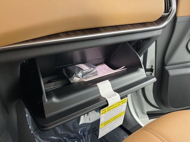 New 2026 Nissan Armada SL w/ Captain's Chari Seat Package image 39