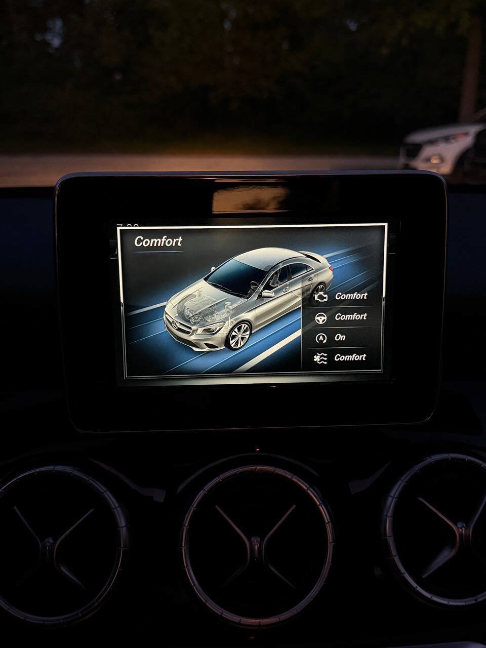Used 2016 Mercedes-Benz CLA 250 4MATIC image 51