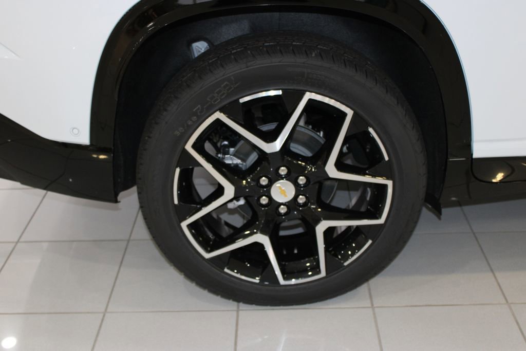 New 2026 Chevrolet Traverse High Country w/ LPO, Floor Liner Package image 47