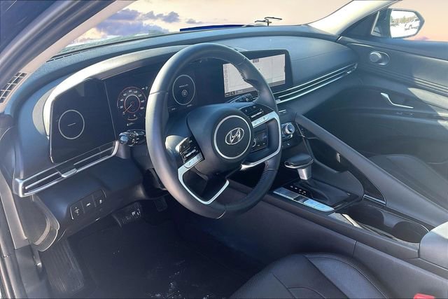 Certified 2023 Hyundai Elantra Limited image 14