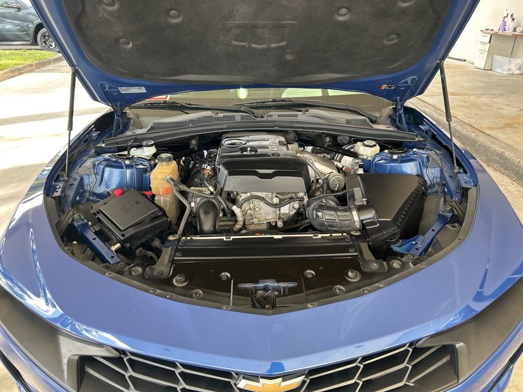 Used 2019 Chevrolet Camaro LT image 10
