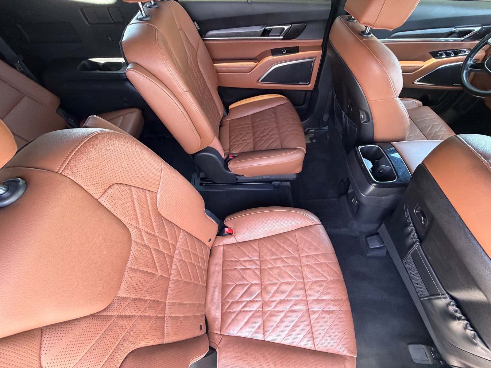 Certified 2023 Kia Telluride SX X-Pro AWD/4WD image 12