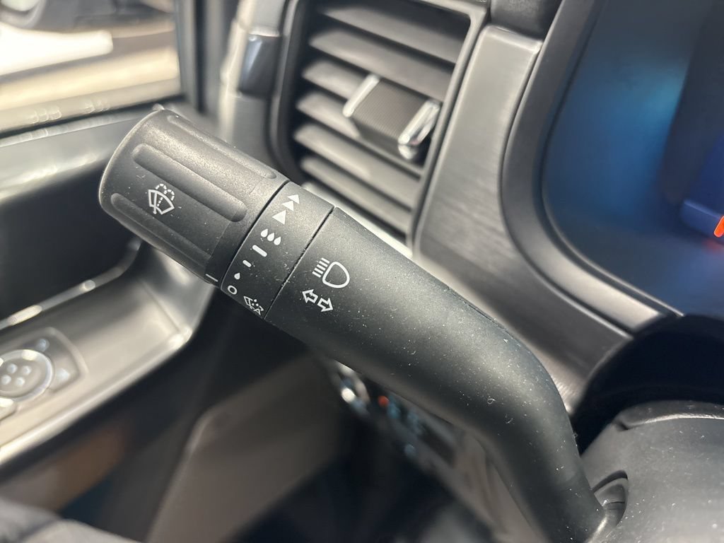 Used 2024 Ford F150 Lariat AWD/4WD image 35