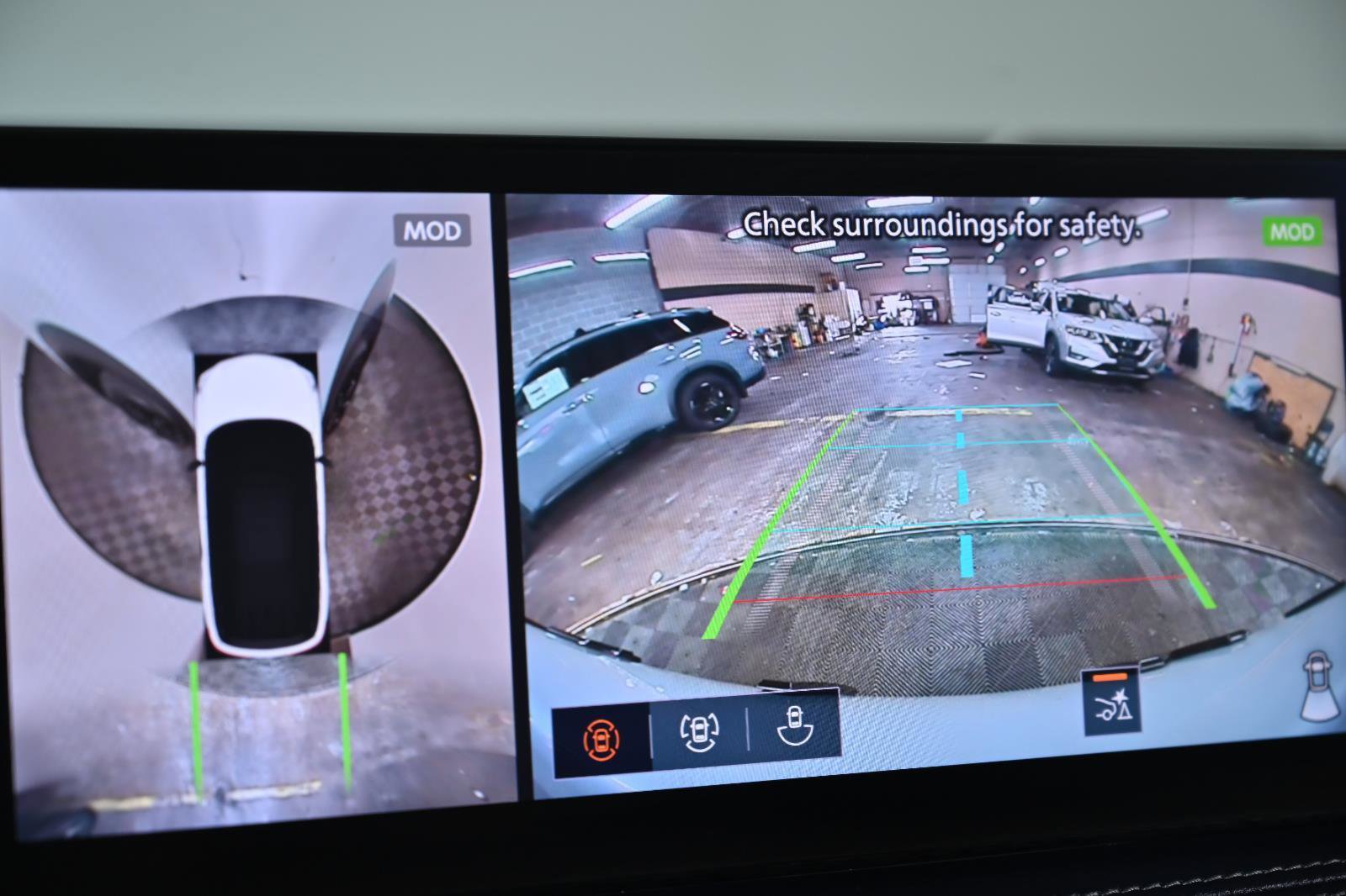 Used 2026 INFINITI QX60 Sport w/ Dark Cargo Package image 14