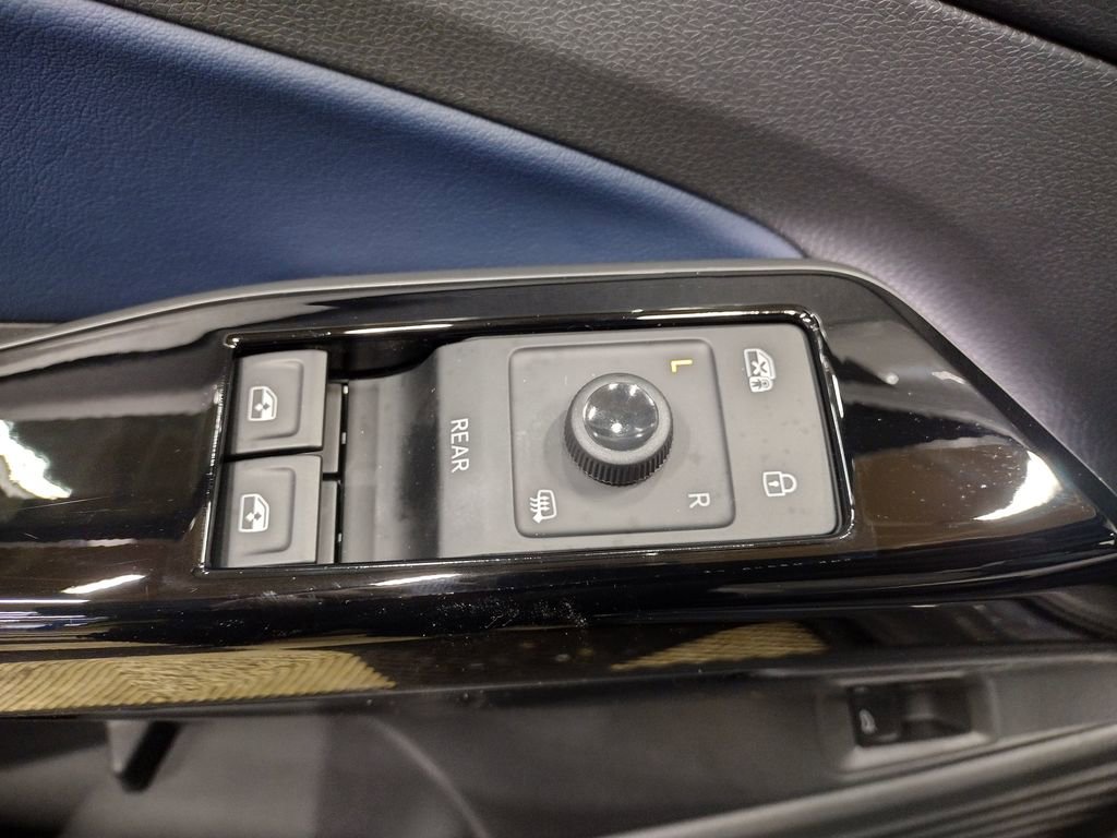 New 2025 Volkswagen ID.4 Pro S image 18