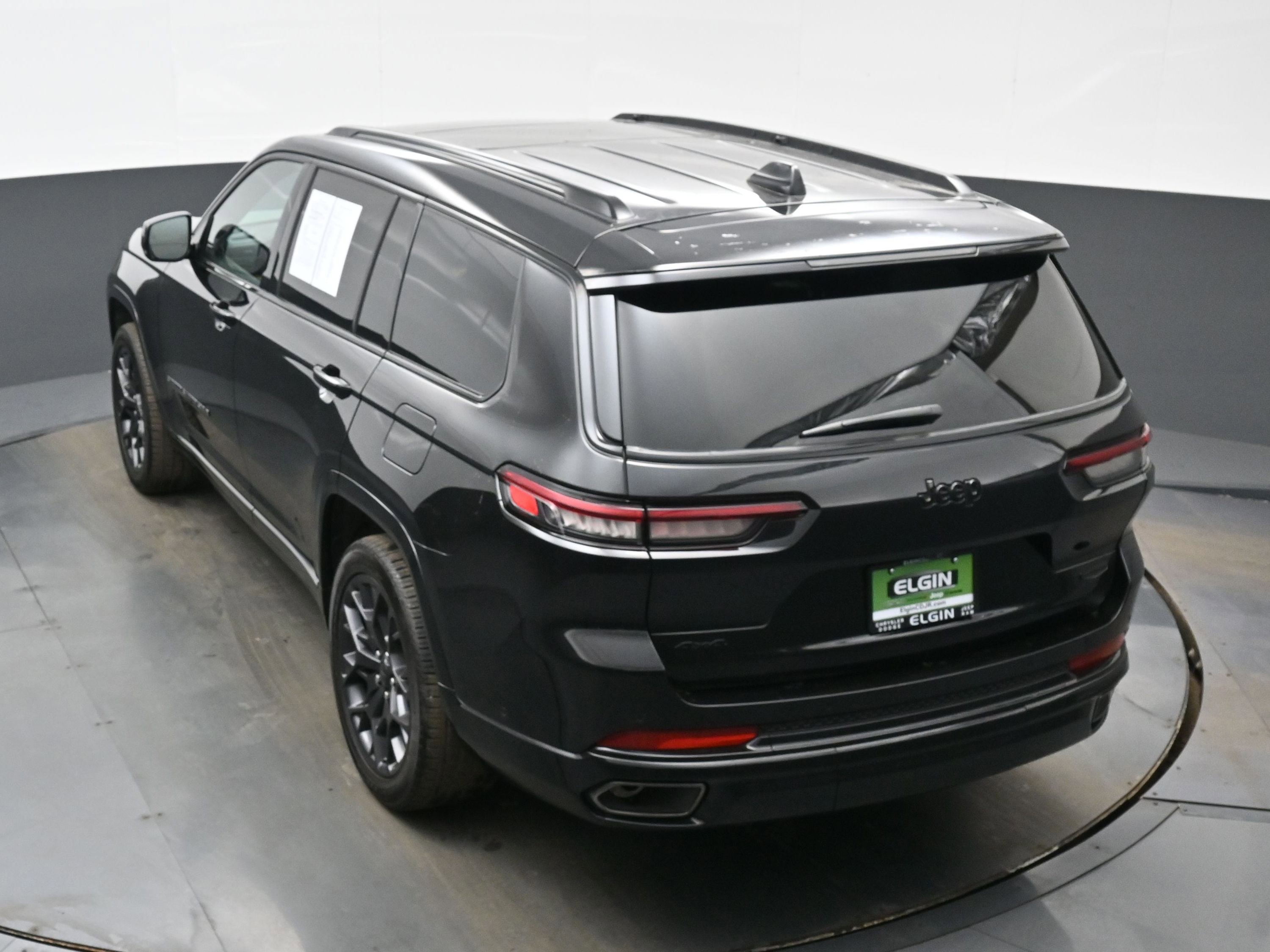 Used 2025 Jeep Grand Cherokee L Summit image 36