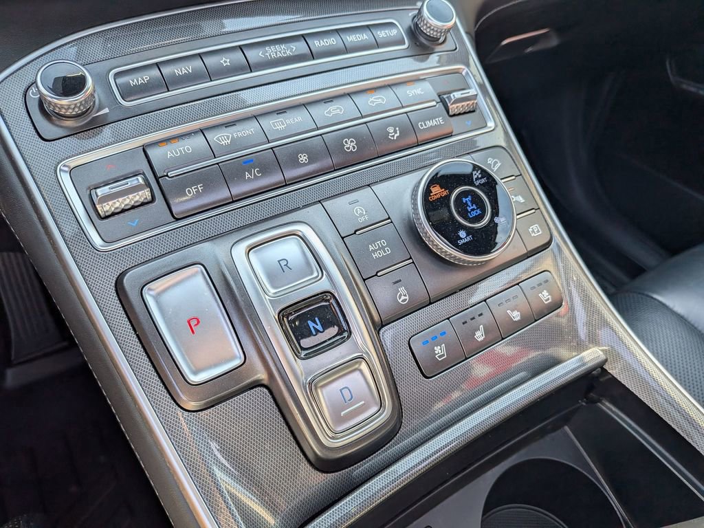 Used 2022 Hyundai Santa Fe Calligraphy image 22