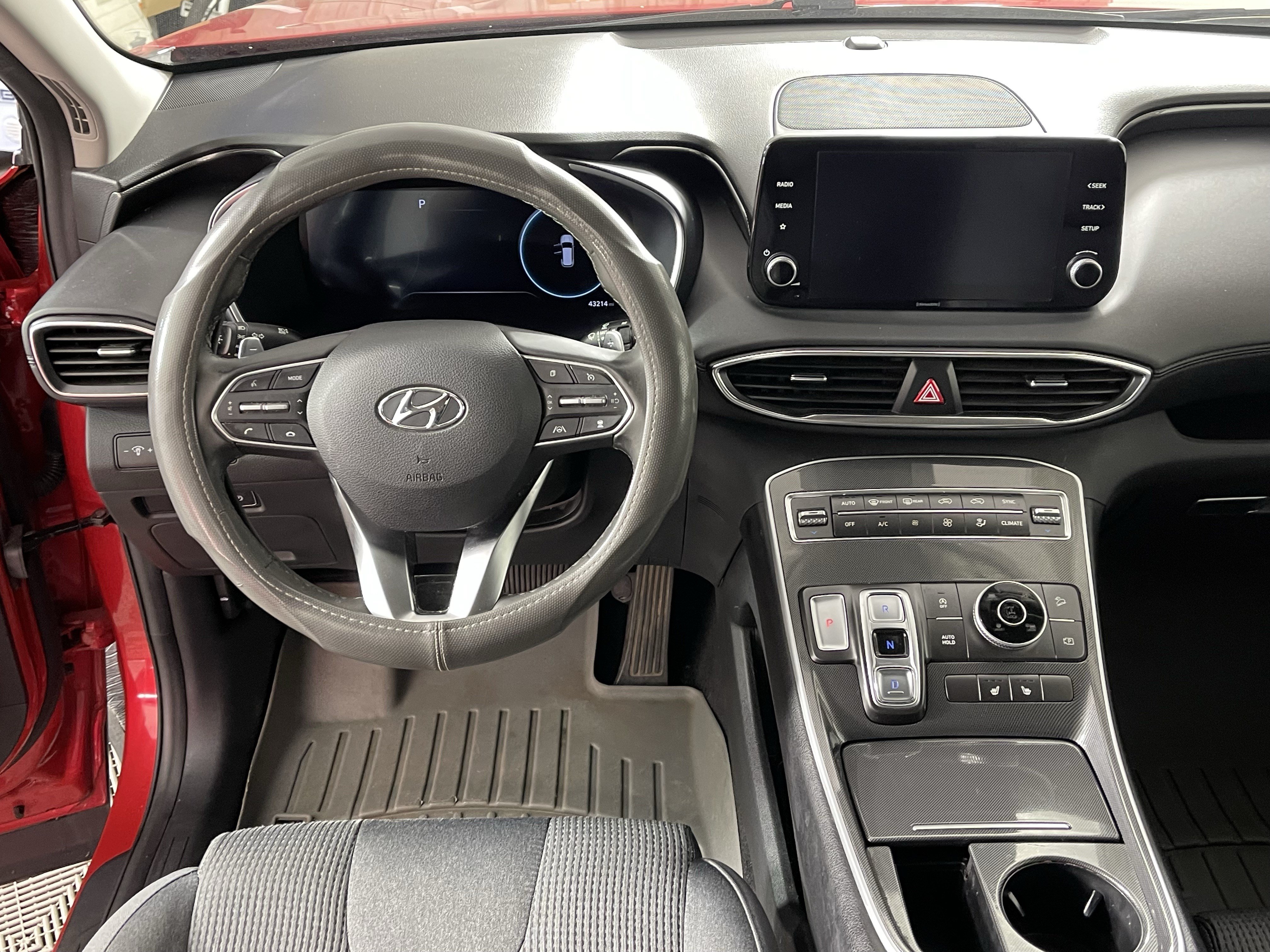 Used 2021 Hyundai Santa Fe SEL w/ Convenience Package AWD/4WD image 12