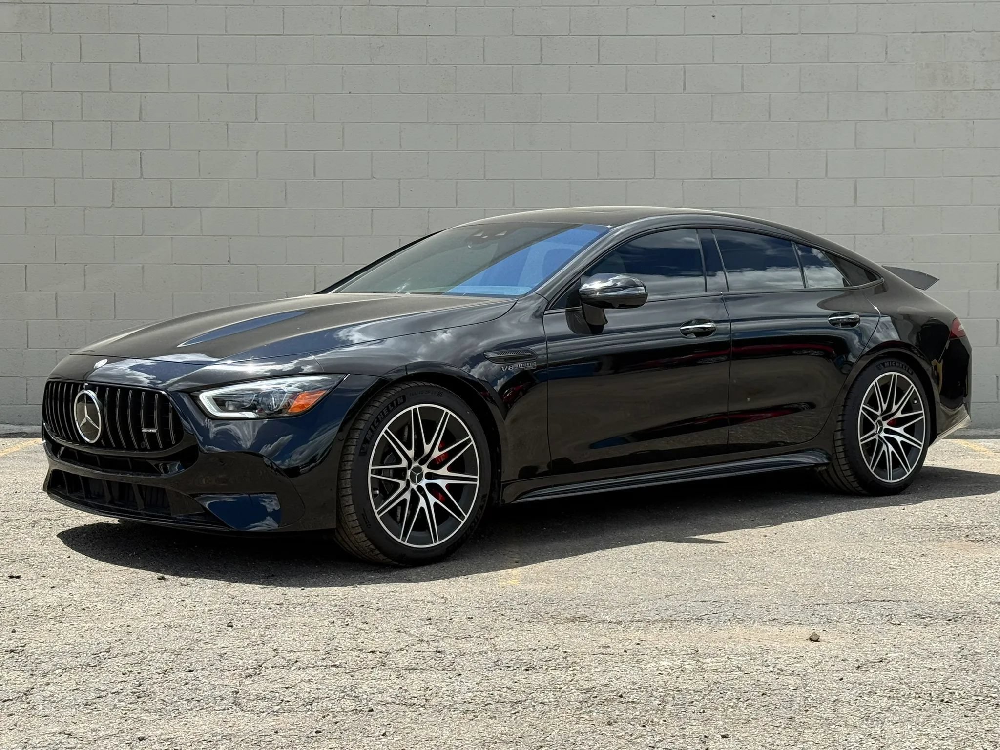 Used 2024 Mercedes-Benz AMG GT 63 image 1