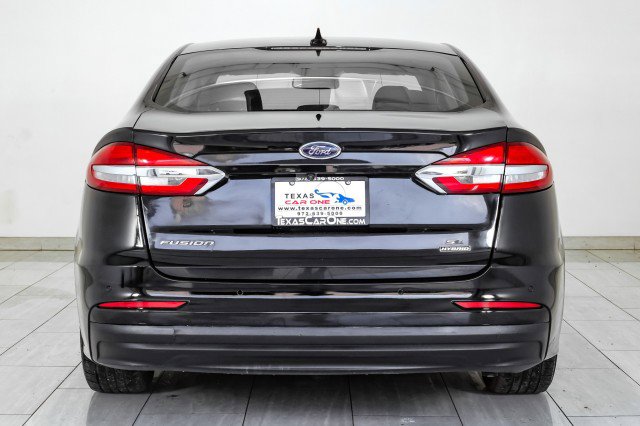 Used 2020 Ford Fusion SE image 7