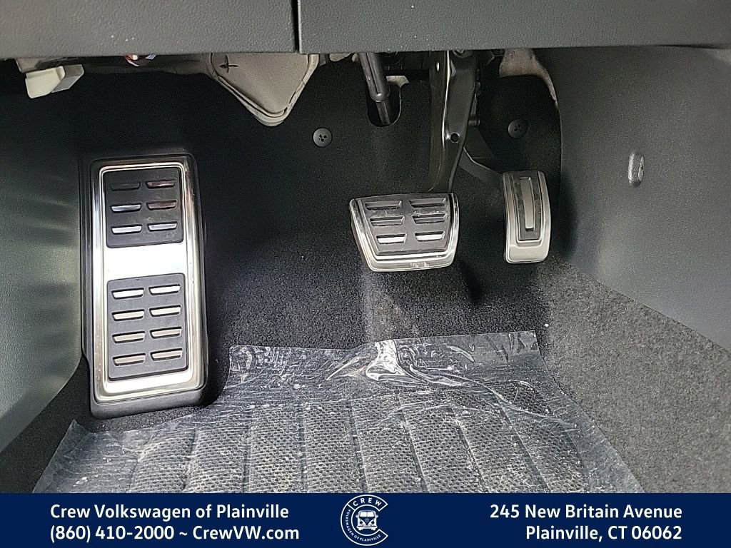 New 2026 Volkswagen Golf w/ Euro Style Package image 39