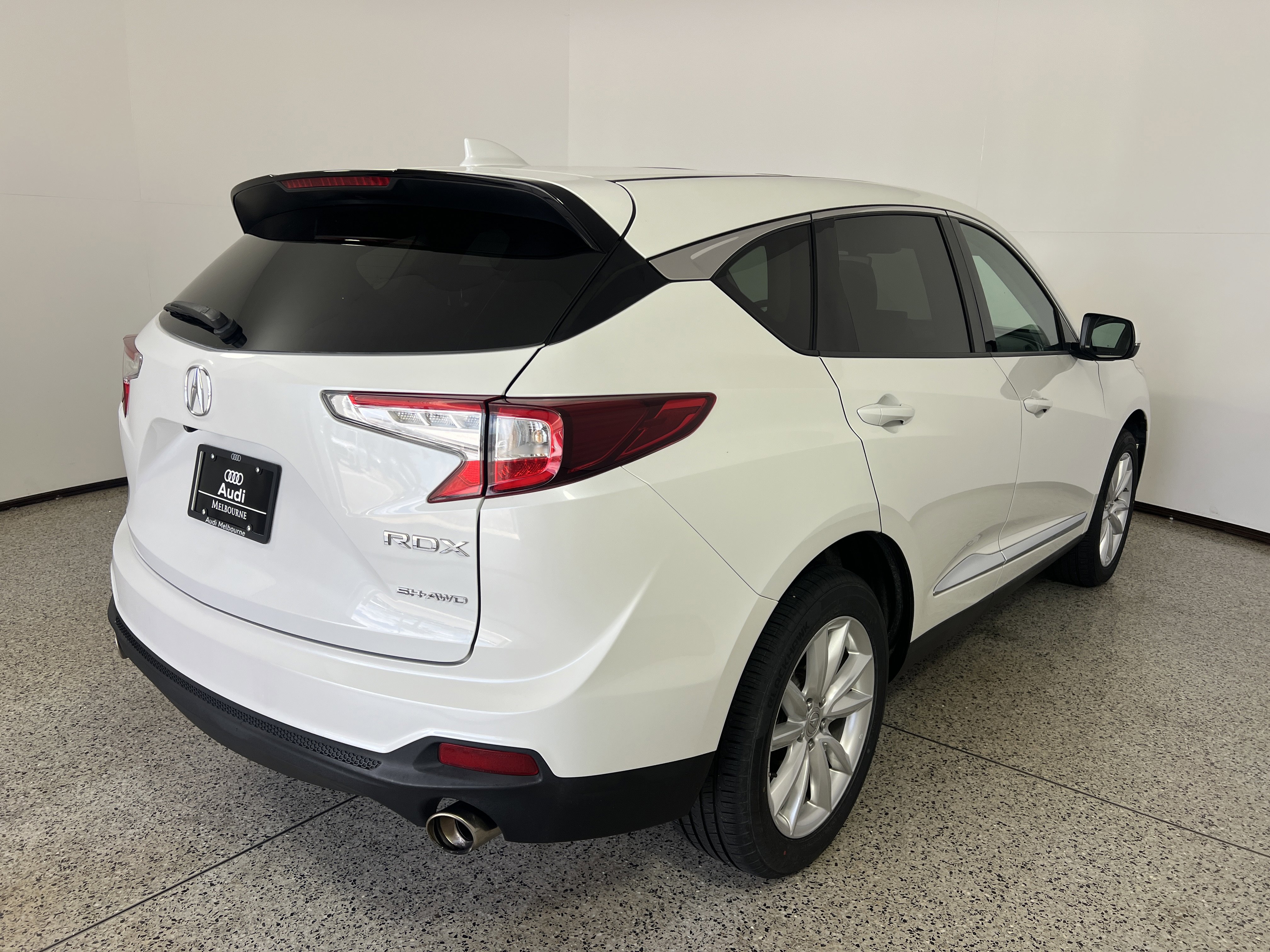 Used 2020 Acura RDX SH-AWD image 8