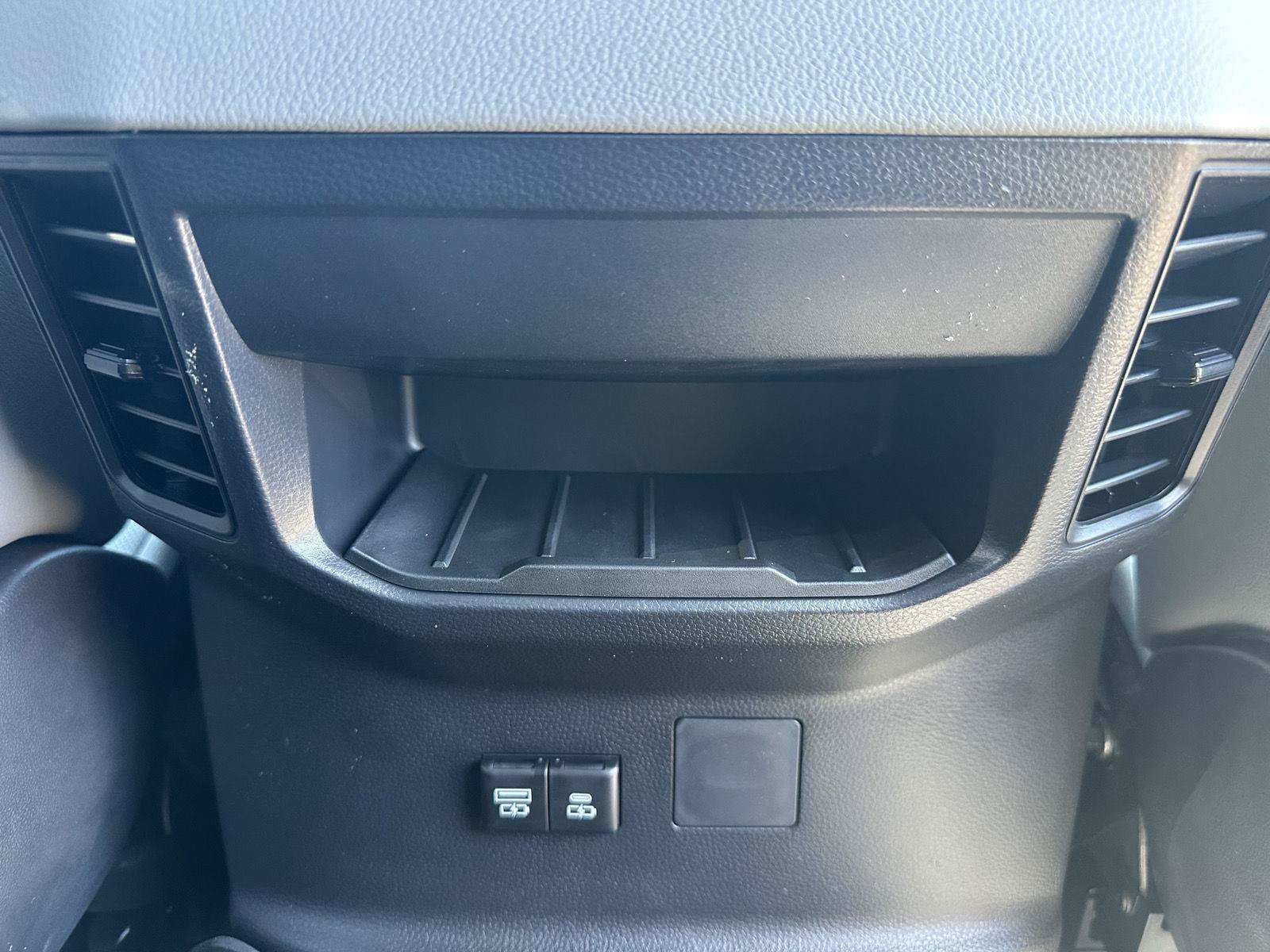 New 2026 Toyota Tundra Limited AWD/4WD image 17