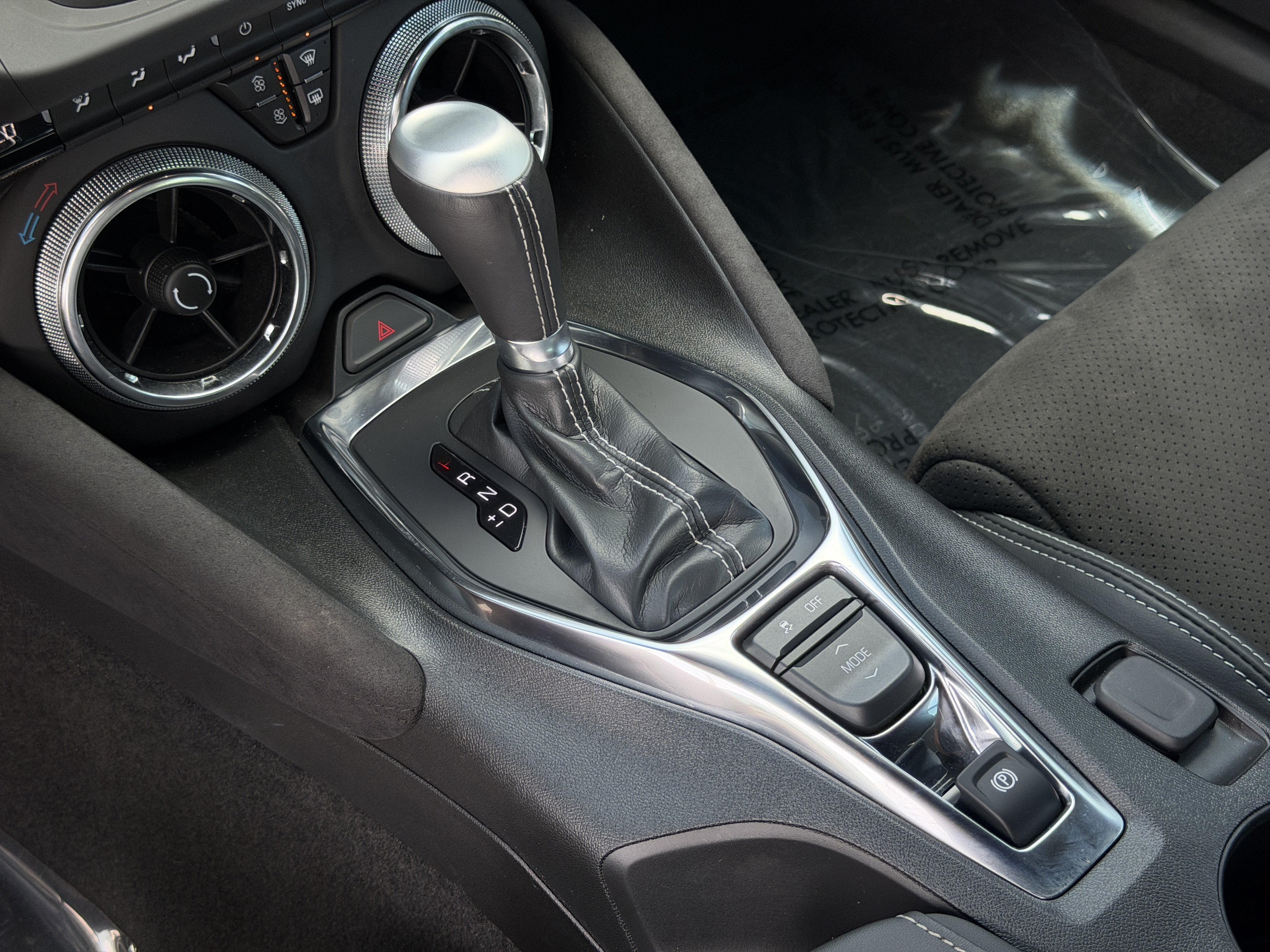 Used 2023 Chevrolet Camaro LT RWD image 27