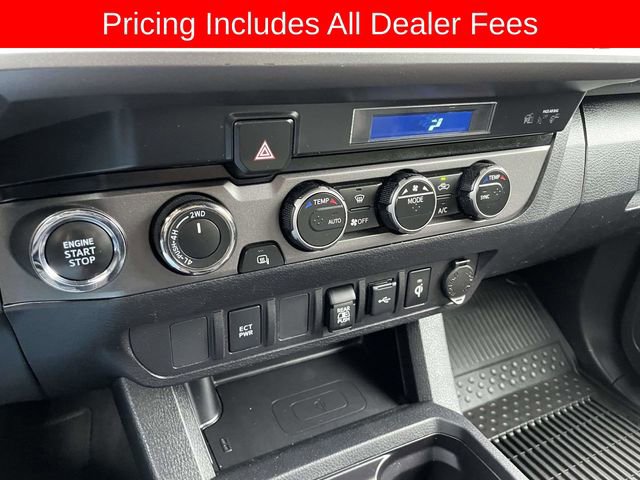 Used 2023 Toyota Tacoma TRD Sport AWD/4WD image 34