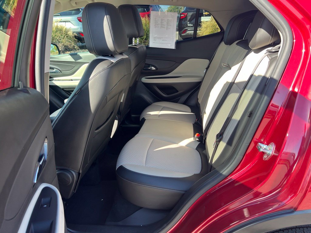 Used 2019 Buick Encore Preferred AWD/4WD image 9