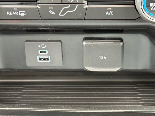 New 2025 Ford F350 XLT image 28