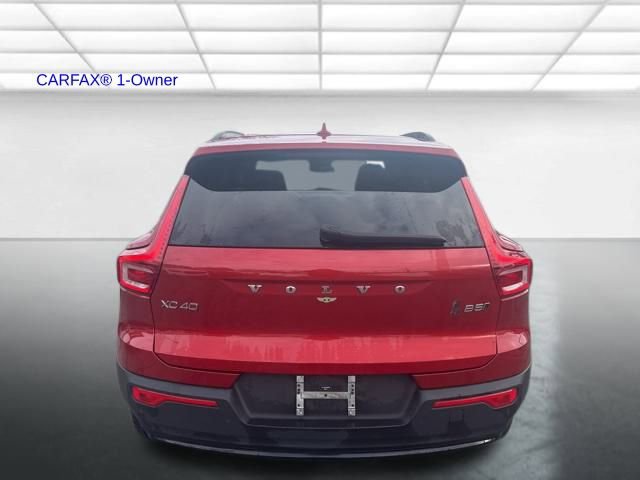 Certified 2023 Volvo XC40 B5 Plus w/ Climate Package image 11