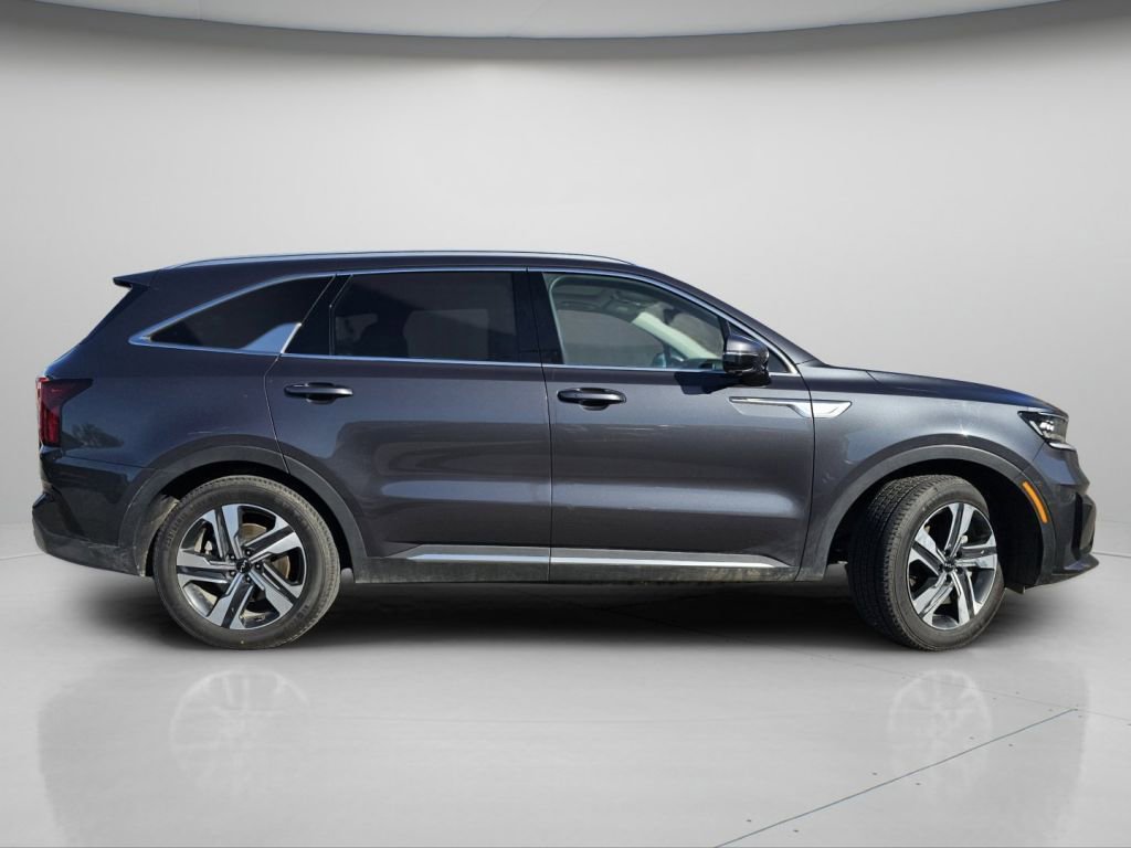 Used 2023 Kia Sorento SX Prestige w/ Panoramic Sunroof Package image 10