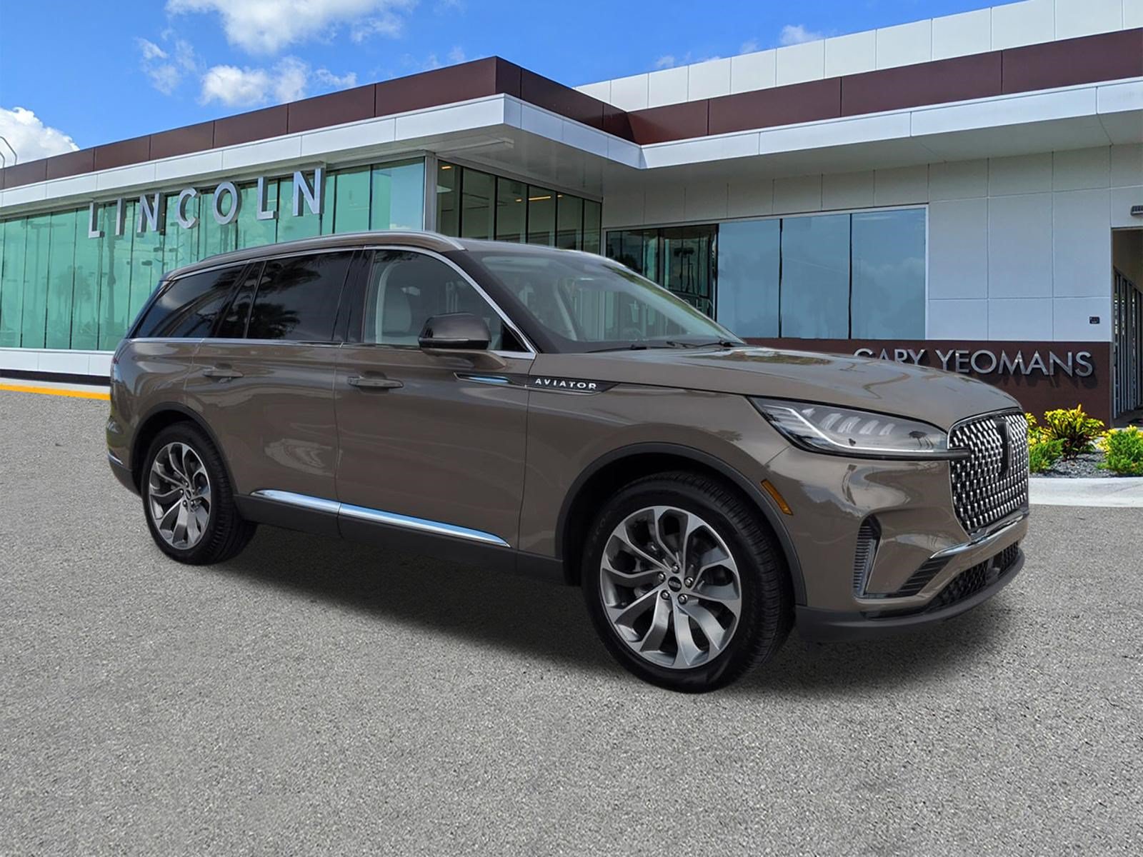 New 2026 Lincoln Aviator Reserve RWD image 2