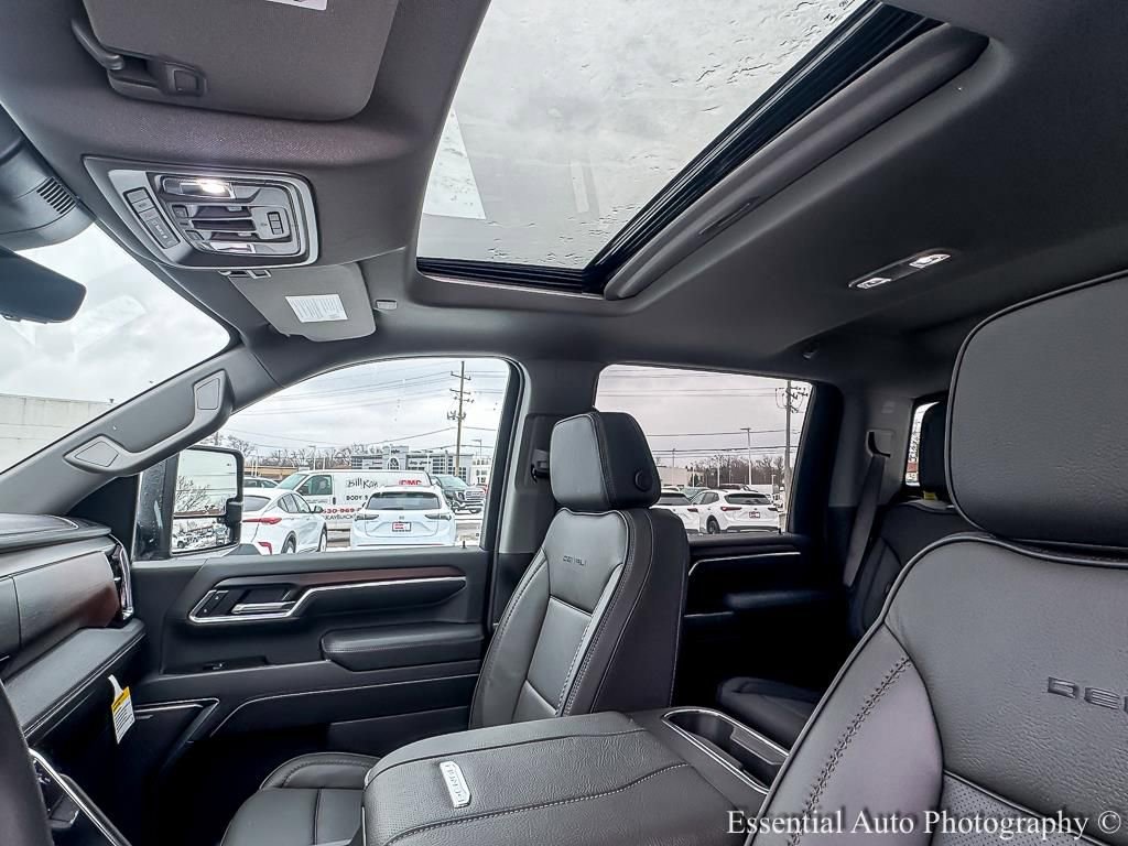 New 2026 GMC Sierra 2500 Denali w/ Denali Reserve Package image 11