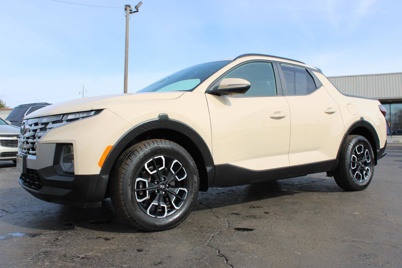 Used 2022 Hyundai Santa Cruz SEL Premium w/ Cargo Package image 12