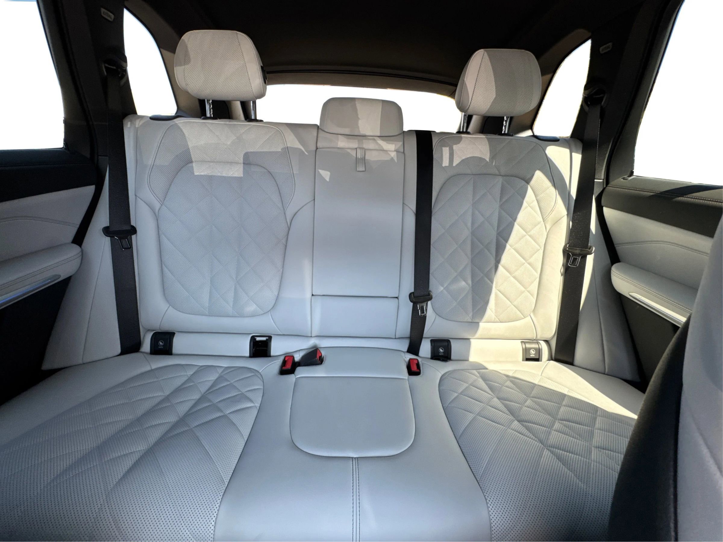 Used 2024 BMW X5 xDrive40i w/ M Sport Package image 14