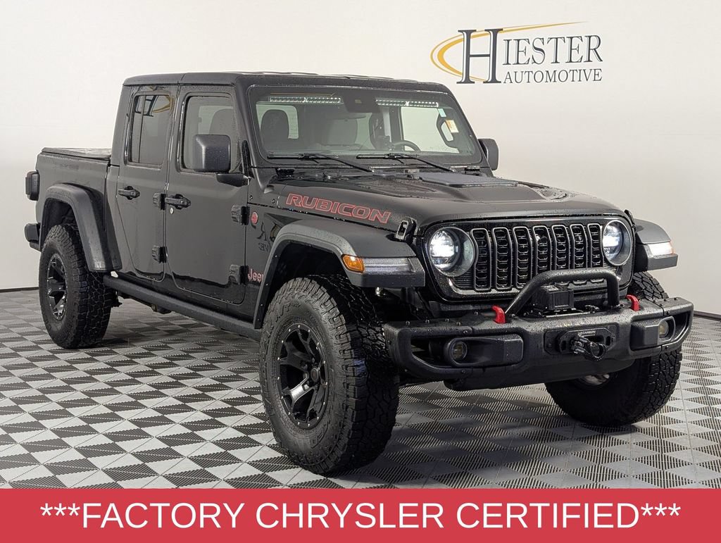 Used 2025 Jeep Gladiator Rubicon w/ Steel Bumper Group AWD/4WD image 2