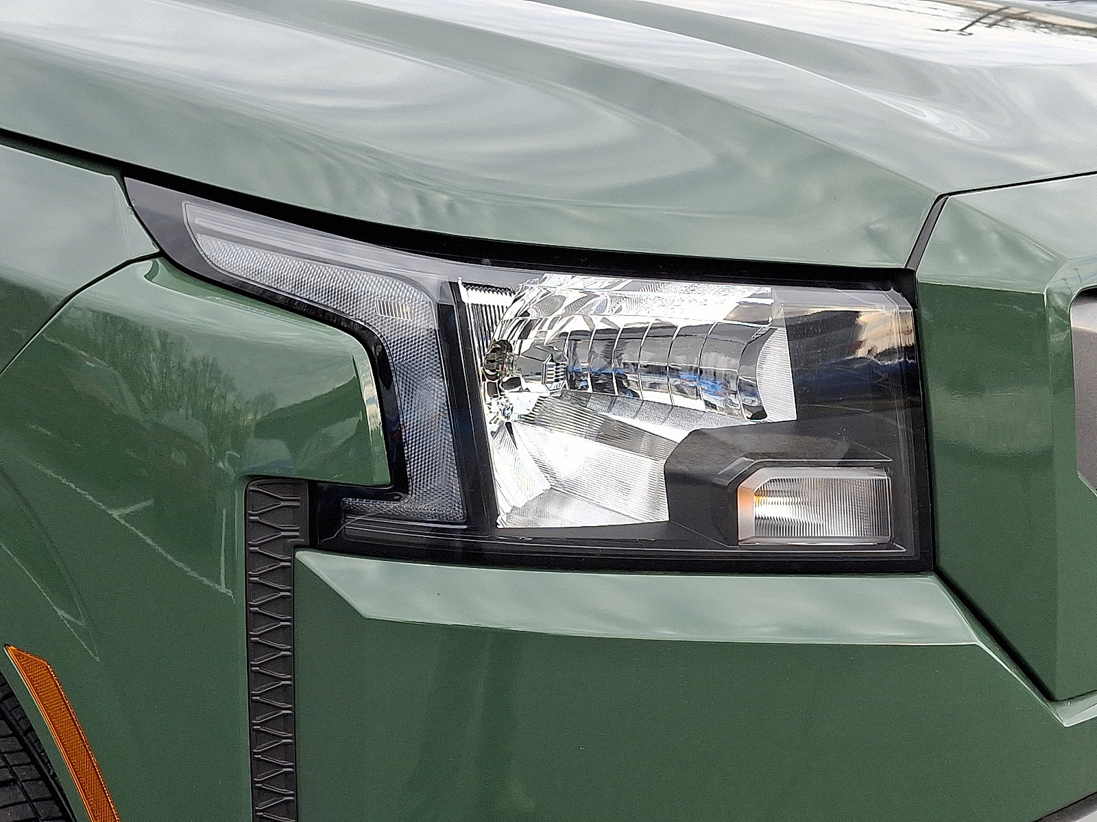 Certified 2023 Nissan Frontier SV w/ Technology Package image 11