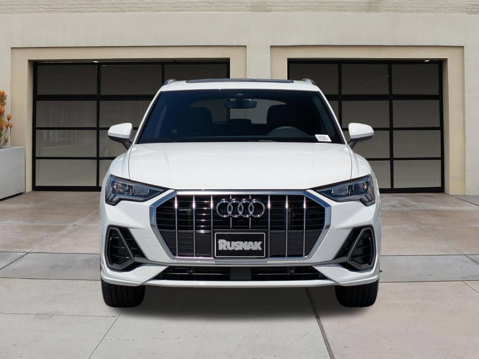 New 2025 Audi Q3 2.0T Premium AWD/4WD image 2