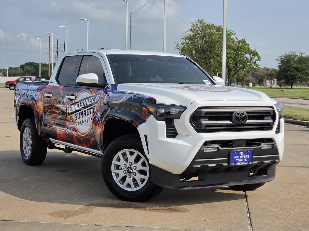 Used 2026 Toyota Tacoma SR5 RWD image 2