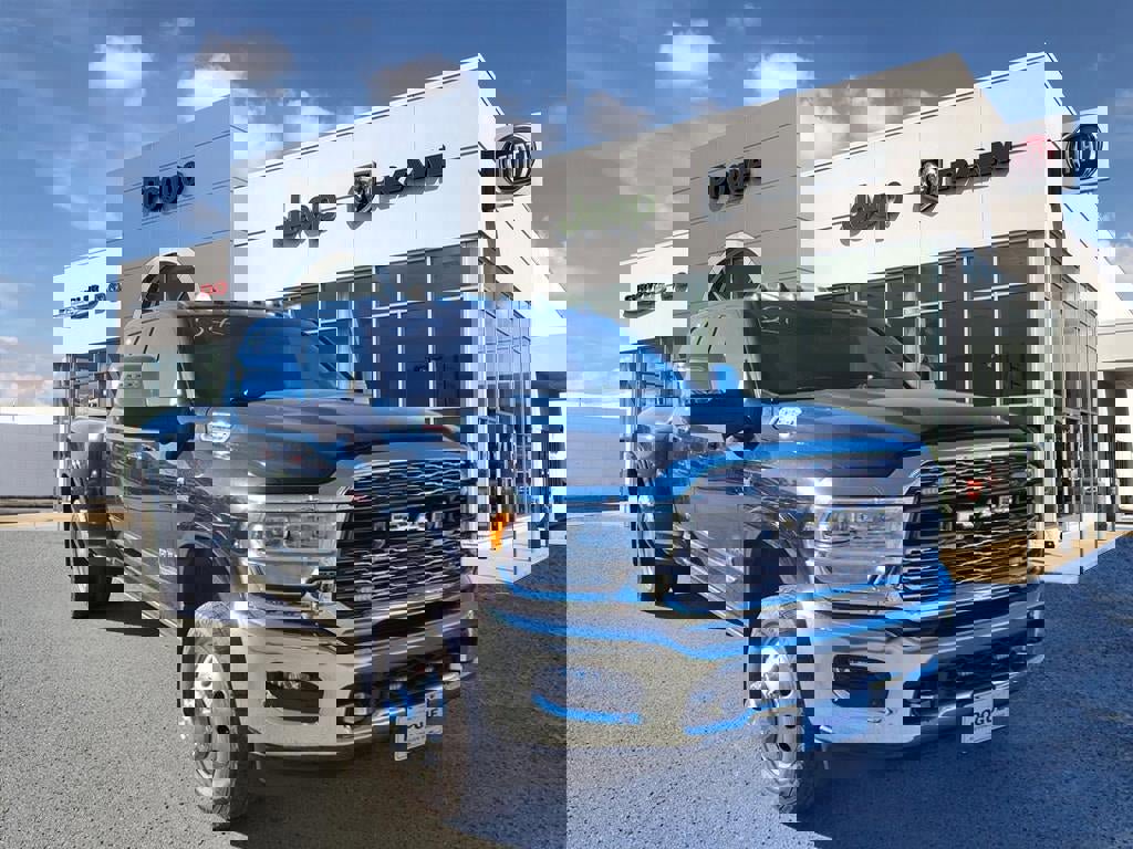 Used 2024 RAM 3500 Limited image 1