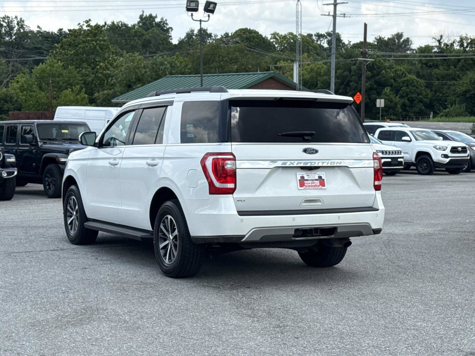 Used 2020 Ford Expedition XLT AWD/4WD image 7
