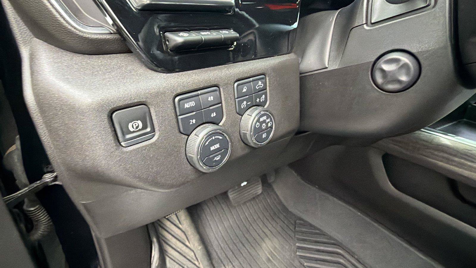 Used 2024 Chevrolet Silverado 1500 LTZ w/ LTZ Premium Package AWD/4WD image 25