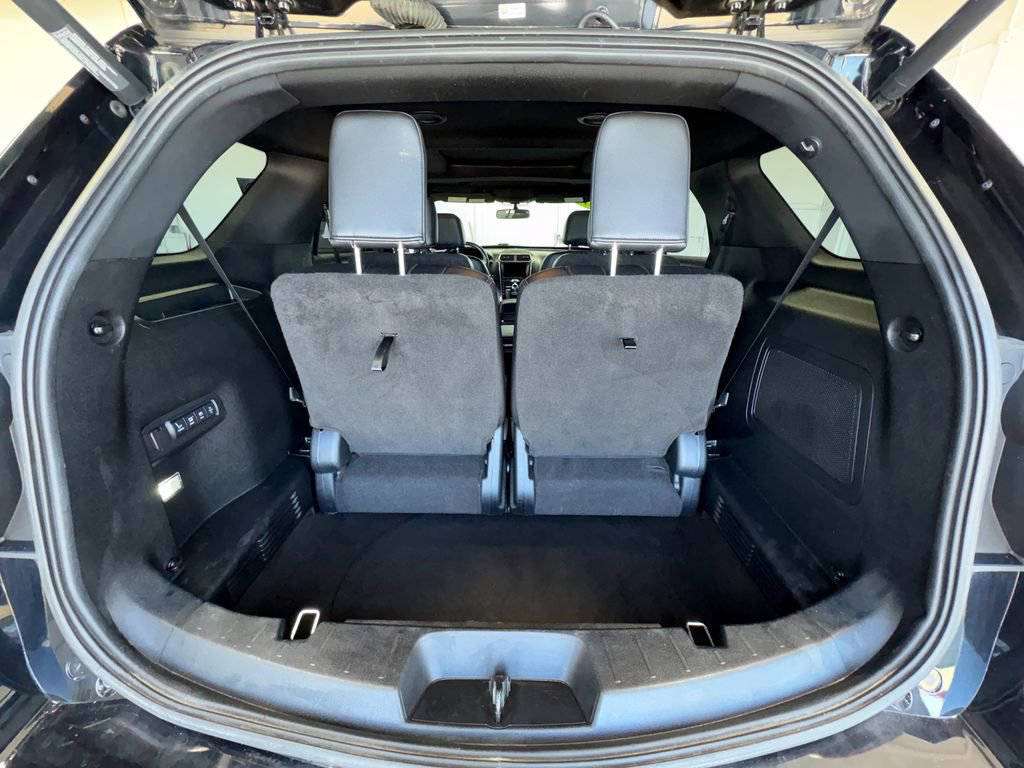 Used 2017 Ford Explorer Sport AWD/4WD image 23