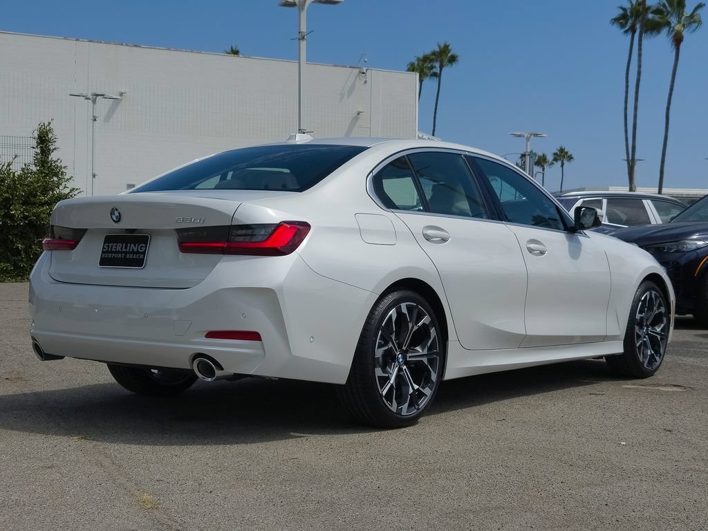 New 2026 BMW 330i Sedan w/ Premium Package RWD image 17