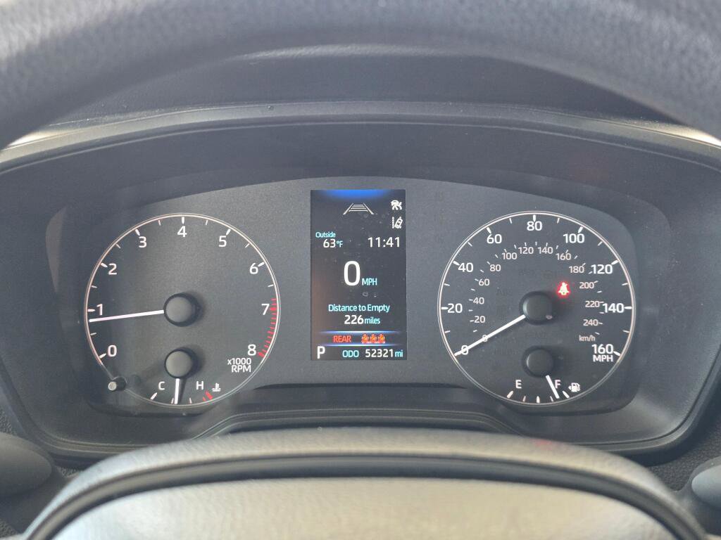 Used 2023 Toyota Corolla LE FWD image 28