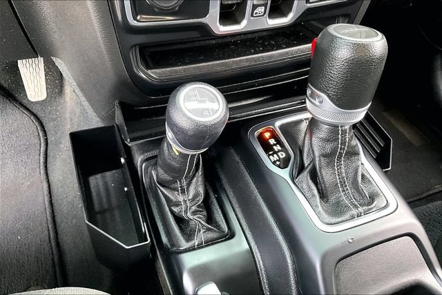 Used 2023 Jeep Gladiator Overland AWD/4WD image 24