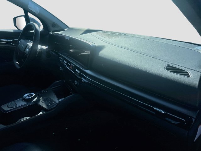 New 2027 Kia Sportage SX Prestige AWD/4WD image 30