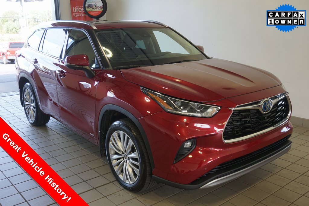 Used 2023 Toyota Highlander Platinum