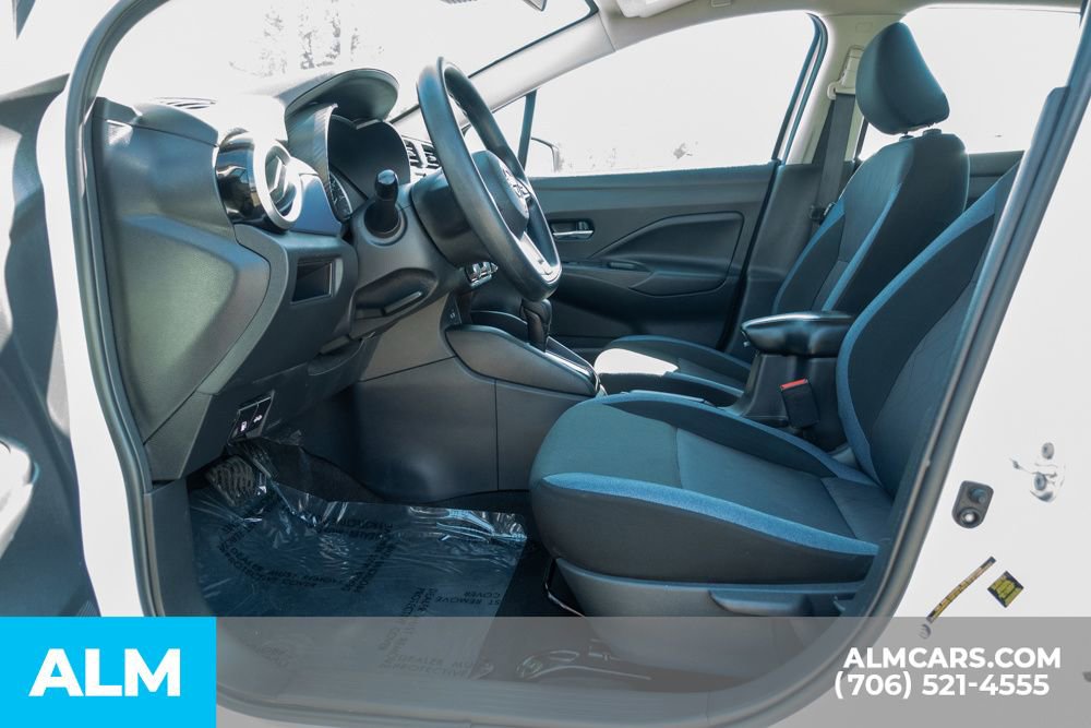 Used 2024 Nissan Versa SV image 17