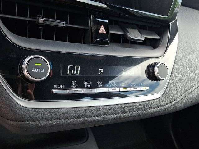 Used 2023 Toyota Corolla SE FWD image 17