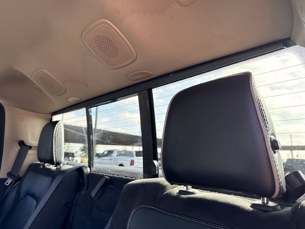 Used 2019 RAM 1500 Laramie AWD/4WD image 26