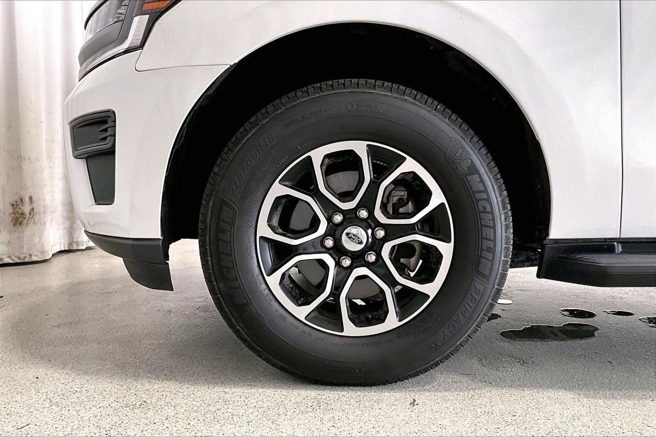 Used 2024 Ford Expedition XLT image 6