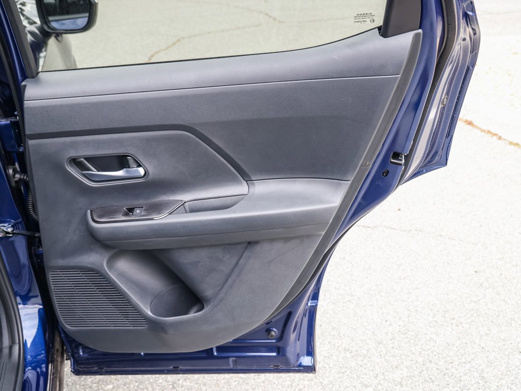 New 2026 Nissan Kicks SV FWD image 19