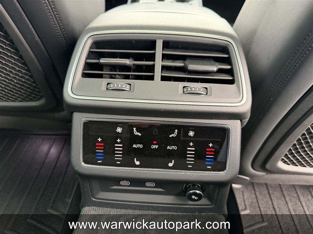 Used 2021 Audi RS 6 w/ Carbon Optic Package AWD/4WD image 11